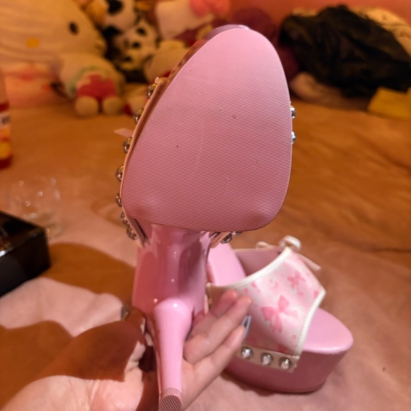 Sugar Thrillz Pink Floral Platform Heels - Picture 3 of 4